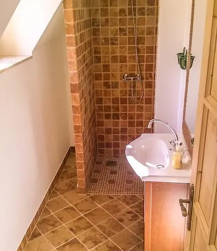 Apartment Hegyestu