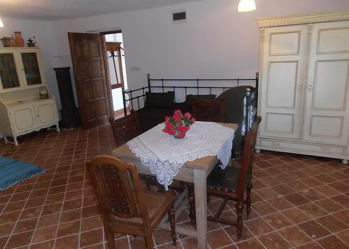 Apartment Hegyestu